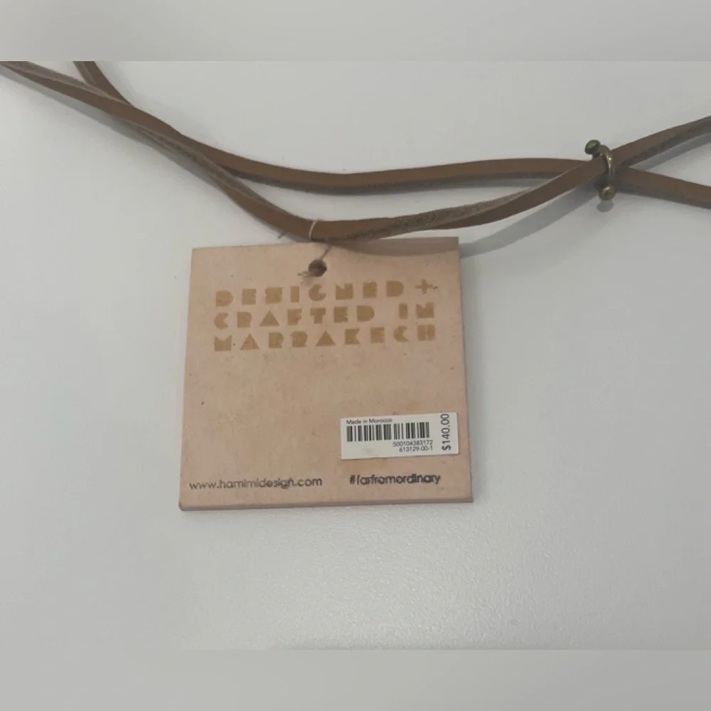 Elegant Brown Necklace with Leaf Accents - Picture 5 of 6